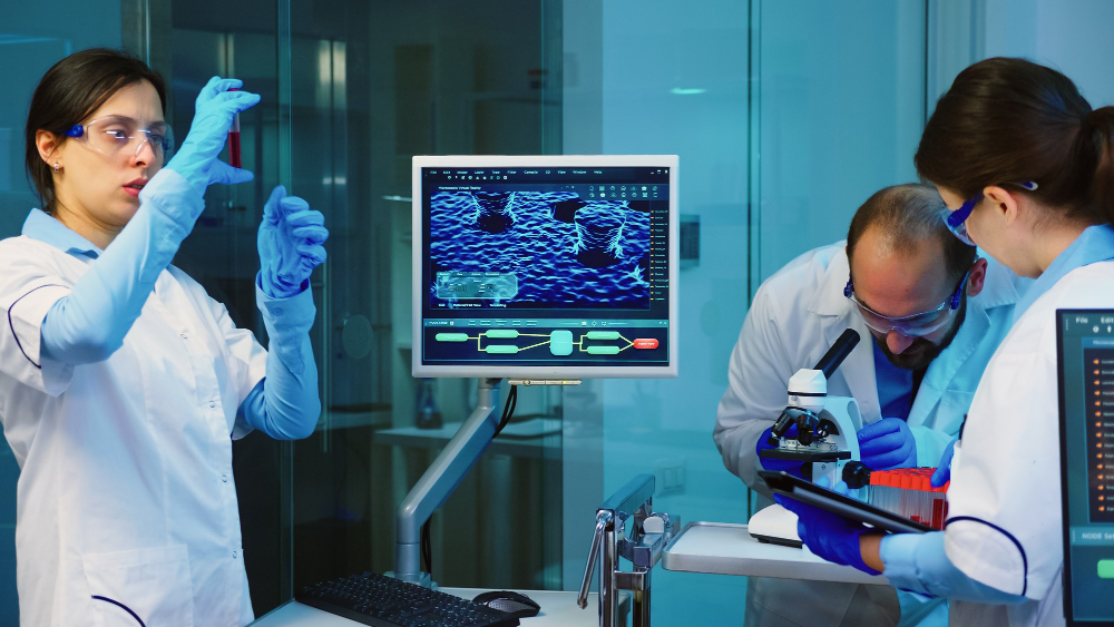 Bioinformatics Explained — The Data Science Behind Modern Medicine